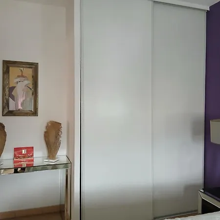 Location 2 Personnes Chez Angela Alloggio in famiglia *